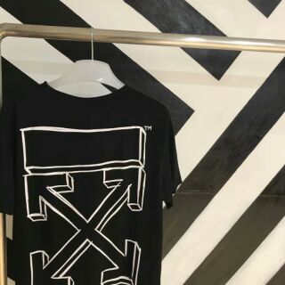 Hàng oder áo off white 3d