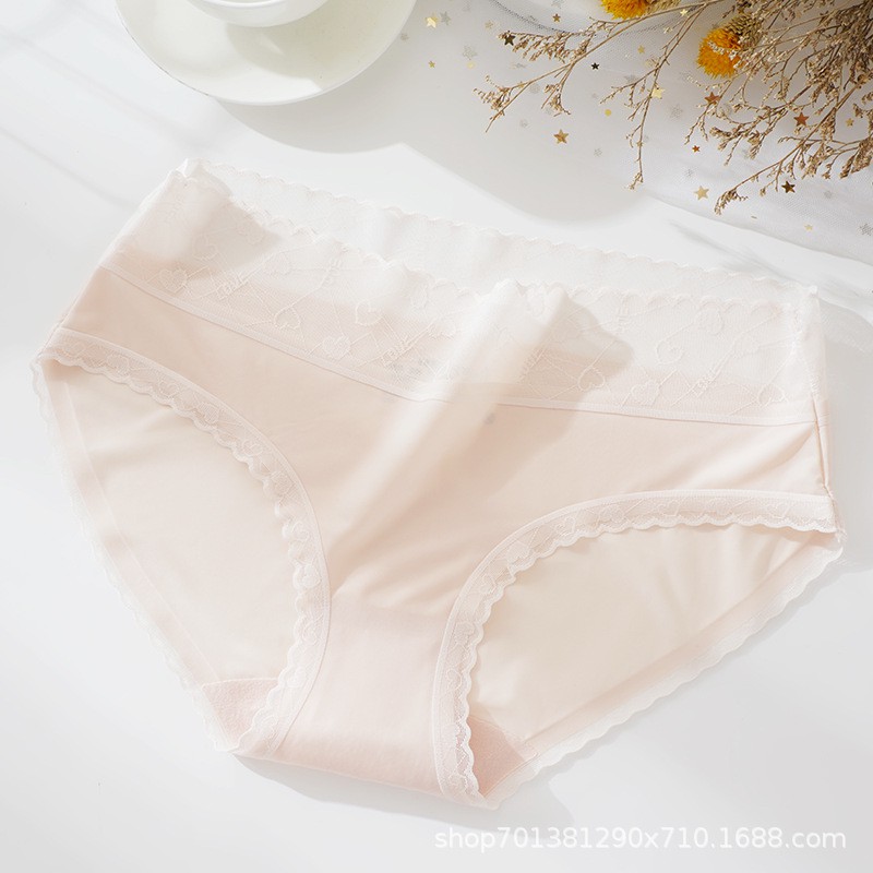 Quần Lót Lụa Sữa Tàng Hình Cạp Ren Họa Tiết Tim FLQ44 | BigBuy360 - bigbuy360.vn