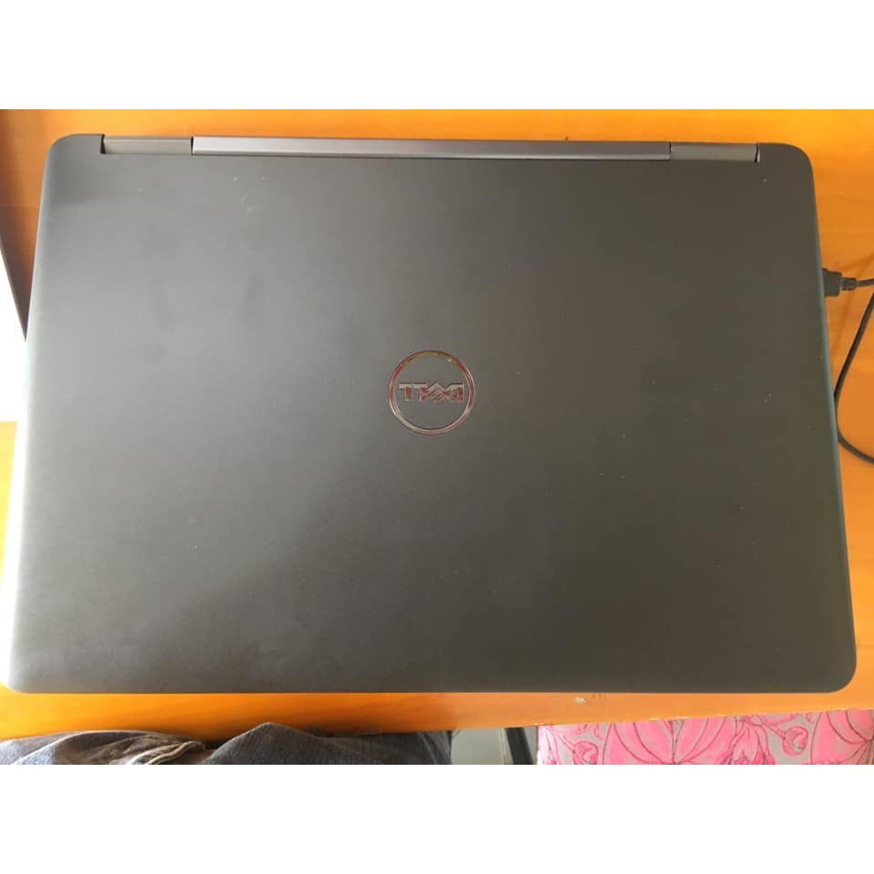 Laptop dell E5440 core i5/4300/4gb/Ssd120/320Gb
