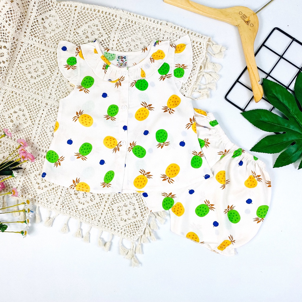 Bộ quần áo vải tôn  mẫu sát nách lai bèo tròn mềm - mịn - mát cho bé gái Megauu M099