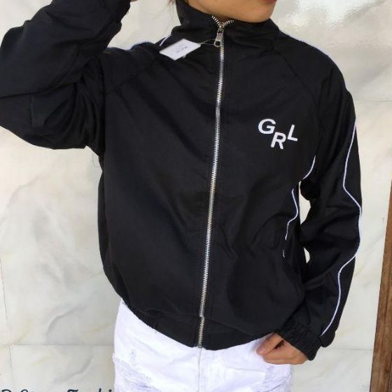 áo khoác gió nữ 2 lớp Form Lửng in chữ GRL cá tinh M706