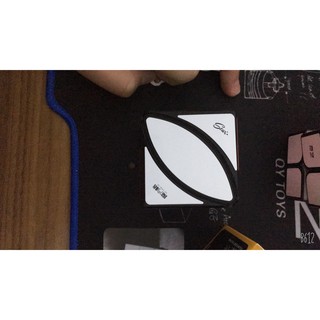 rubik cần pass gấp
