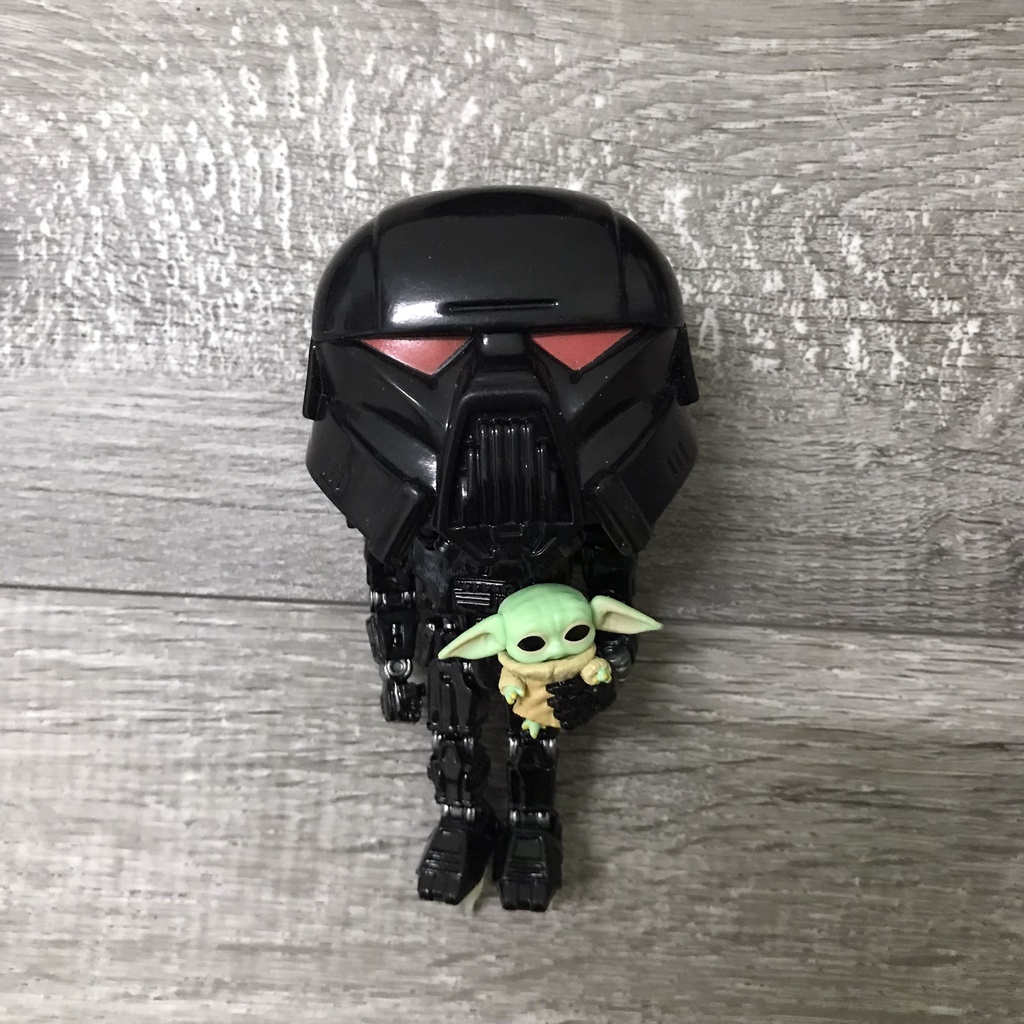 Mô hình đồ chơi Funko Pop Dark Trooper with Grogu (Star Wars)