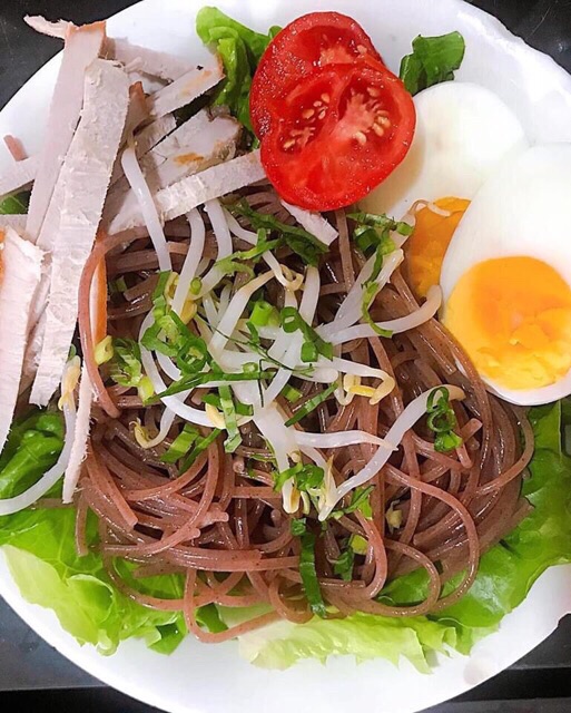 Mì phở gạo lứt thực dưỡng eatclean ăn kiêng, giảm cân (500g) | BigBuy360 - bigbuy360.vn