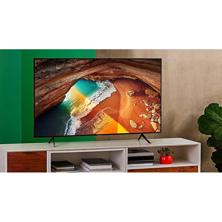 Smart tivi QLED Samsung 4K 43 inch QA43Q65R (Hàng bỏ mẫu)