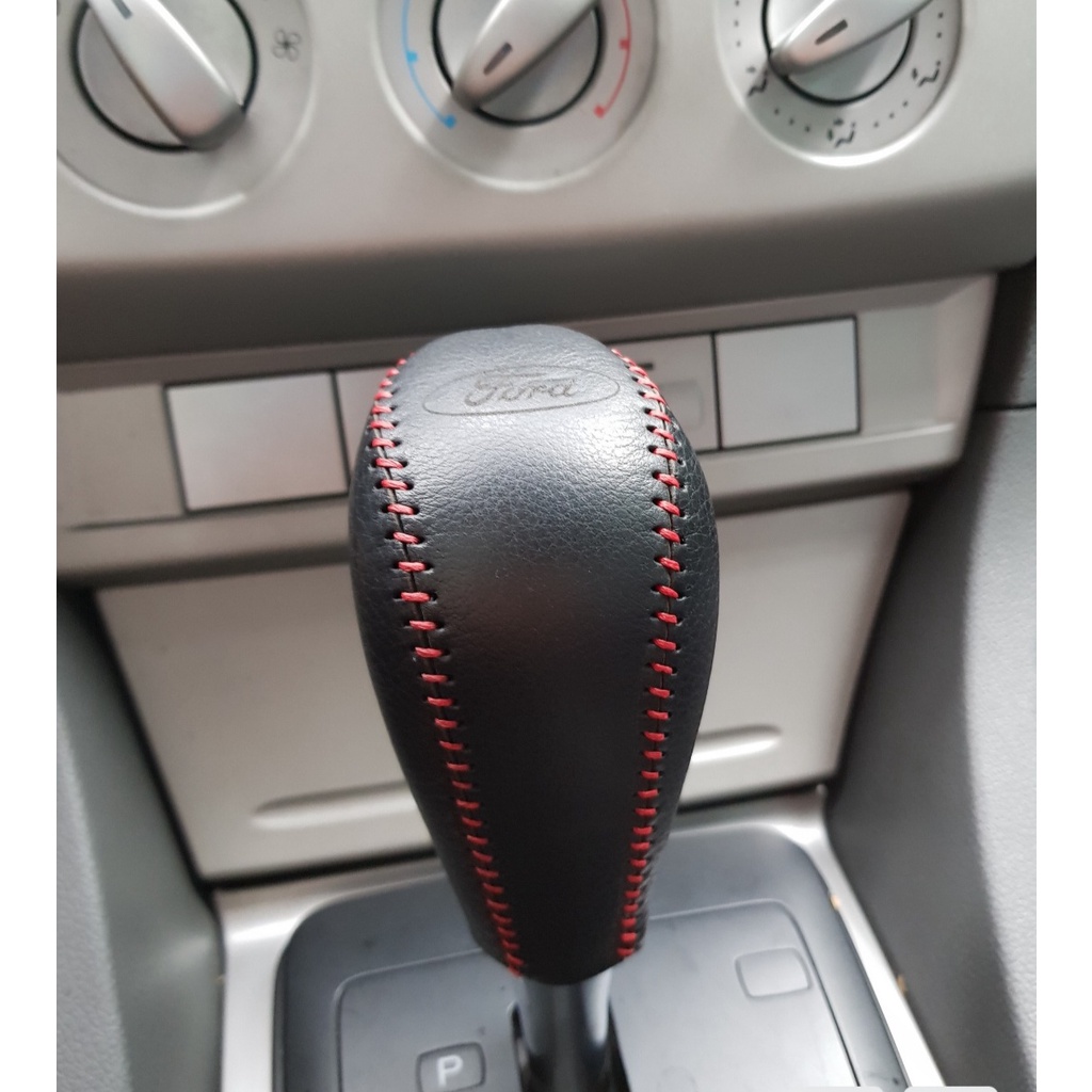 Bọc cần số phanh tay da bò các dòng xe Ford Focus, Fiesta... số tự động đời cũ
