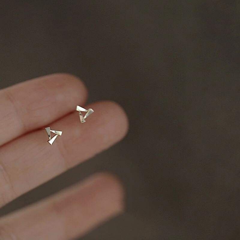 Khuyên tai bạc khuyên chong chóng ba bốn cánh đơn giản dễ thương Van Jewelry V10081