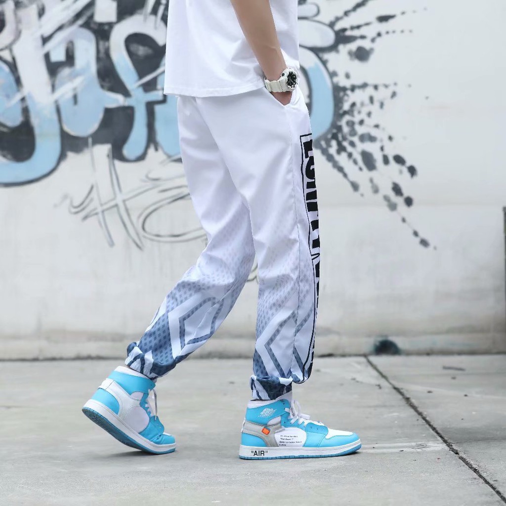 Young and dynamic style printed wide leg pants for men | BigBuy360 - bigbuy360.vn