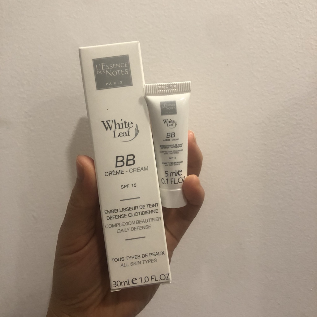 Kem nền che khuyết điểm, đồng đều màu da, dưỡng ẩm và bảo vệ da SPF 30 PA+++ White Leaf BB Creme