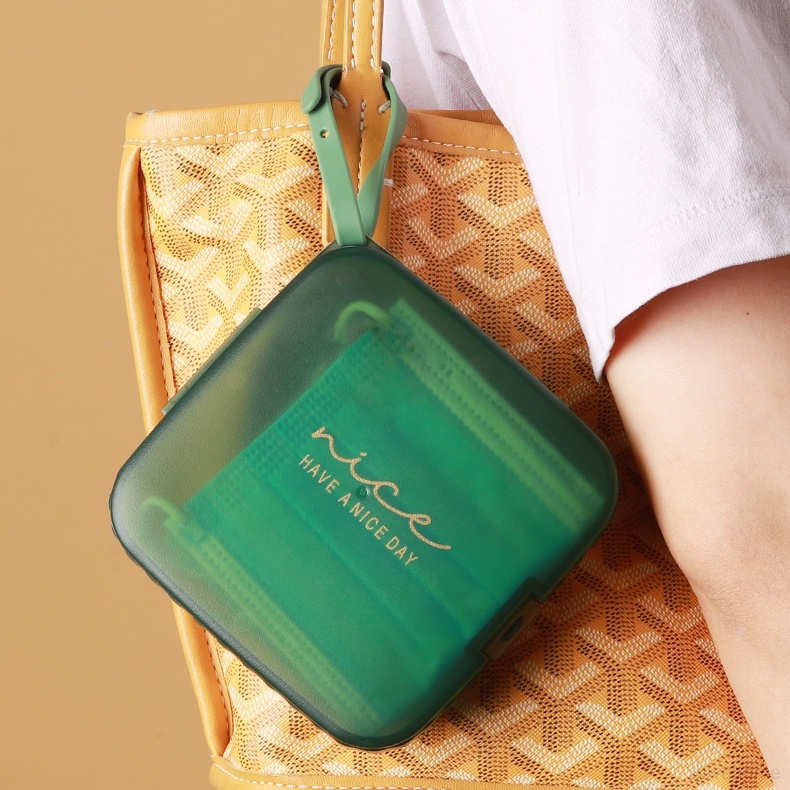 Hộp Vuông Đựng Khẩu Trang Chống Bụi Chống Bám Bẩn Tiện Dụng