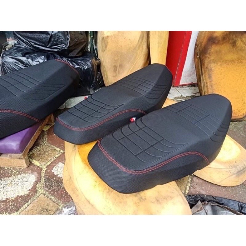 Vỏ Yên Dream Thêu Viền Chỉ Đỏ Chuẩn 3 Lớp Hàng Xịn