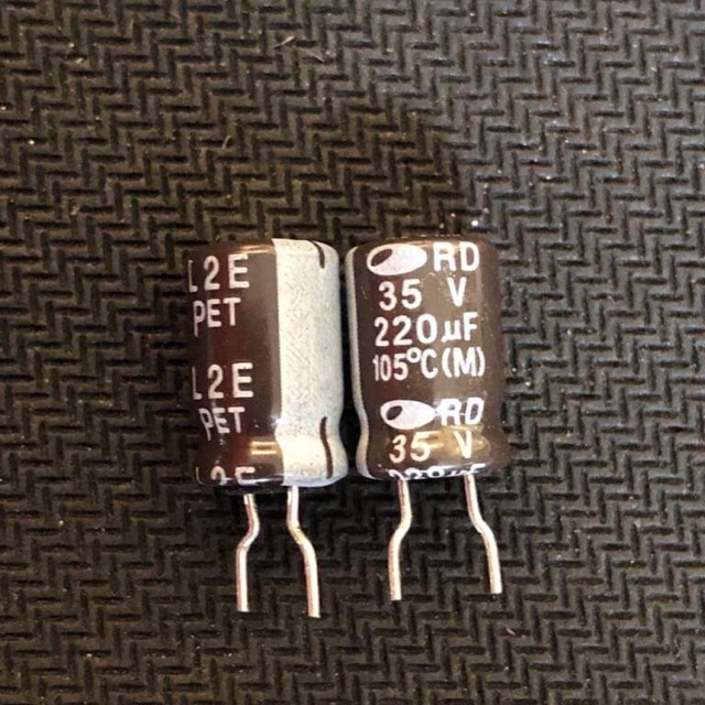 Tụ hoá 220uf/35v ( 50 con )