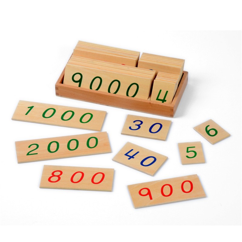 Hộp thẻ số bằng gỗ 1-9000 cỡ to Montessori (Large Wooden Number Cards With Box 1-9000)