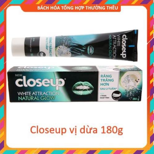 Kem đánh răng Closeup vị dừa hộp 180g