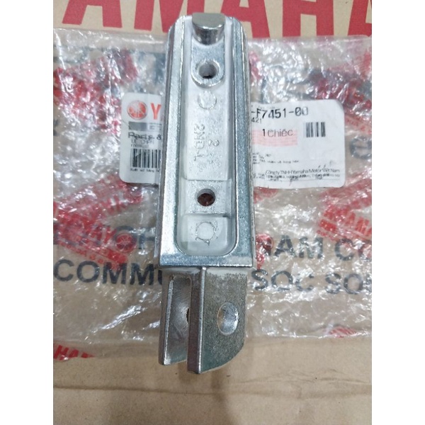 Đế nhôm gác chân trước bên trái Exciter 150 KHÁCH HÀNG XEM KỸ SP TRƯỚC KHI CHỌN.
