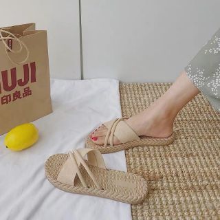 Dép giả cói đi biển 💕