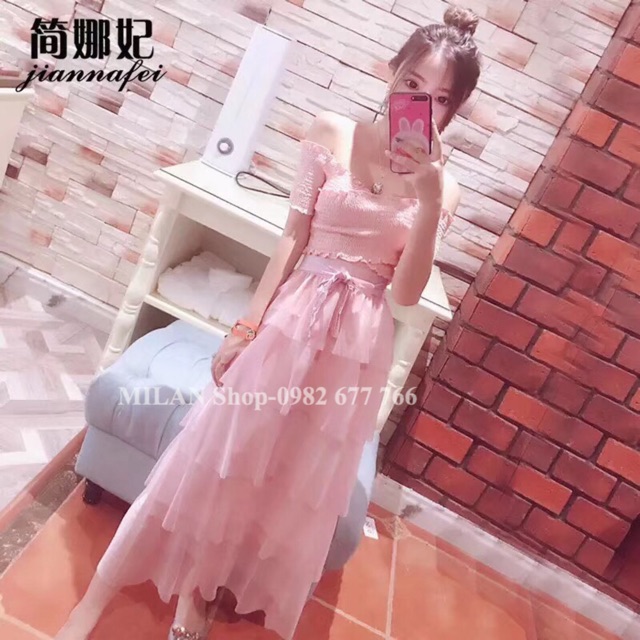 Chân váy dài nhiều tầng nhũ mềm Quảng Châu hot hit | BigBuy360 - bigbuy360.vn