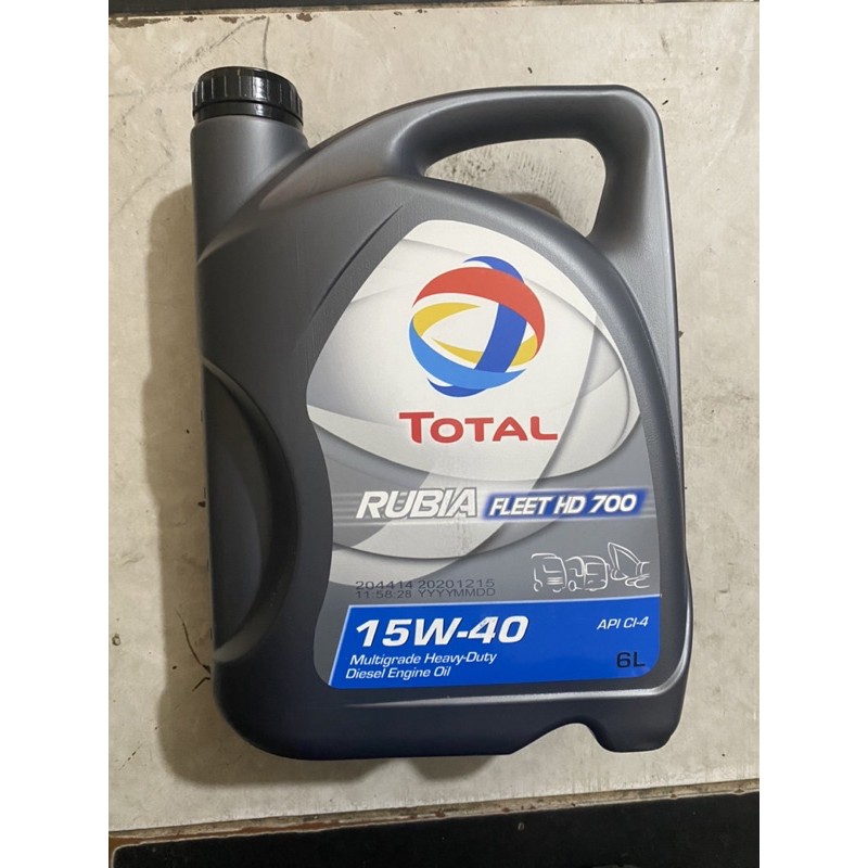 Total can 6 lít cho động cơ điesel