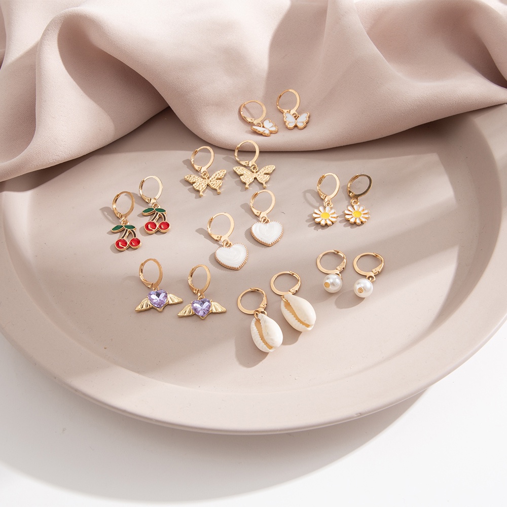 8 Cặp khuyên tai AY nhiều kiểu dáng và màu sắc phong cách dễ thương cho nữ