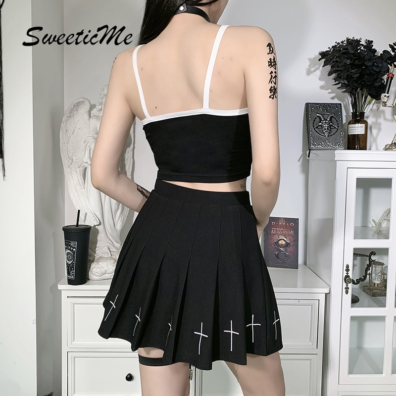 Áo Yếm Hở Lưng Thêu Họa Tiết Màu Tương Phản Thời Trang 2021 | BigBuy360 - bigbuy360.vn