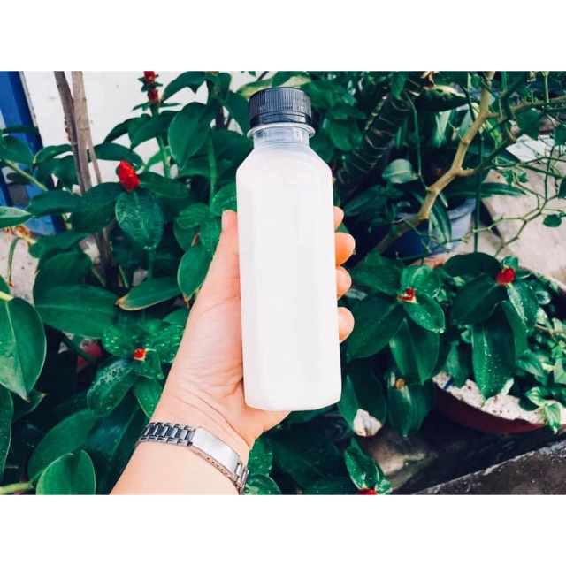 50 Chai nhựa Pet nắp đen nhỏ dọn 100ml, 250ml đựng trà sữa, nước ép tiện lợi  - Bếp xanh thiên bình