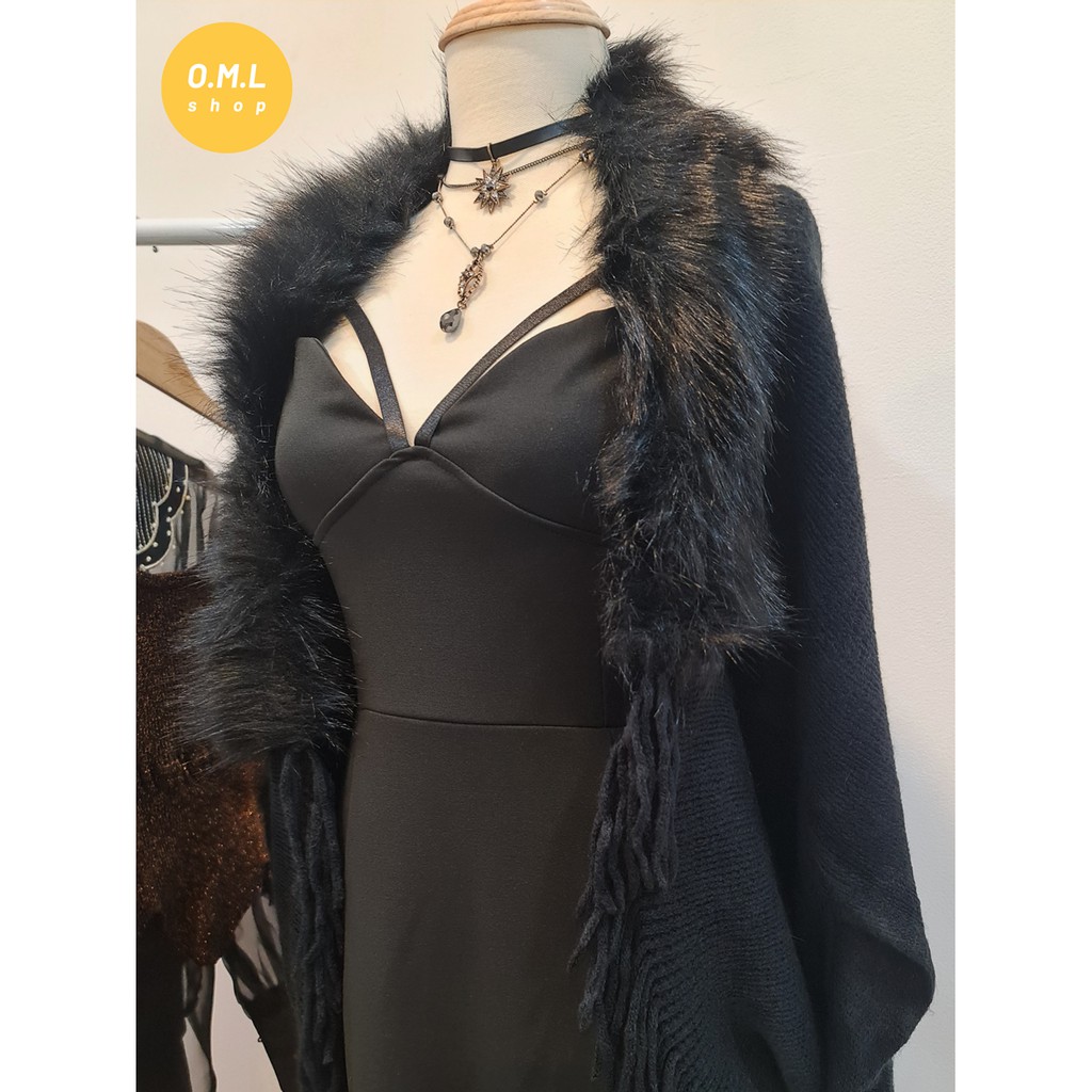 Áo khoác len áo choàng tua rua cổ lông thời trang