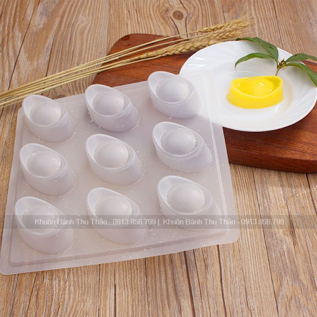 Khuôn nhựa hình thỏi vàng