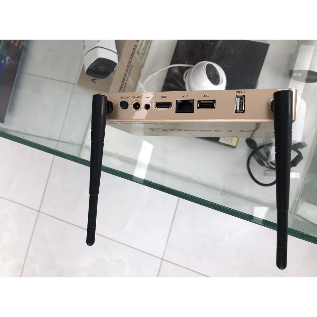 Android TV Box/ Đầu thu giúp tivi cũ kết nối Wifi xem youtube