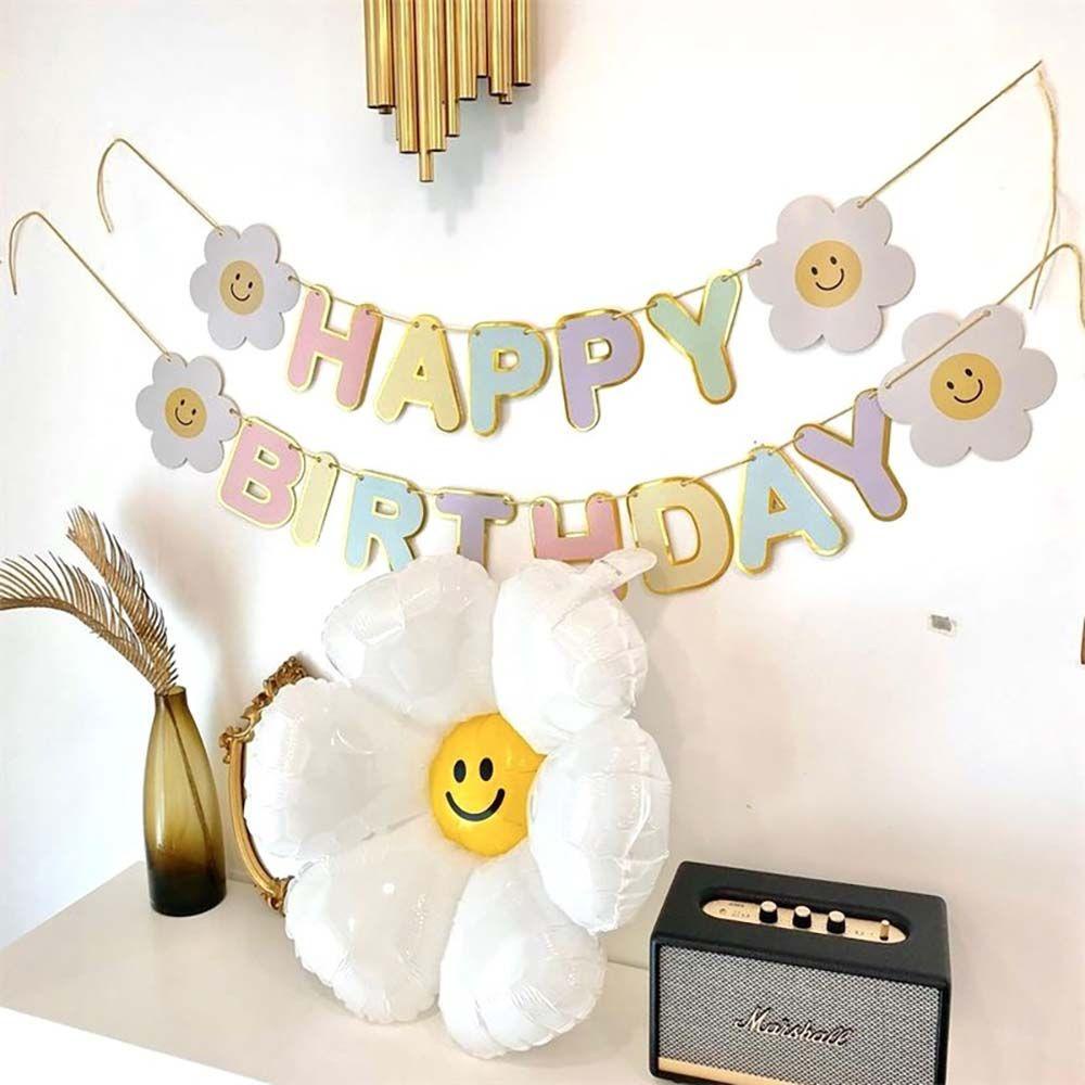 Dây Treo Trang Trí Bong Bóng Hình Hoa Cúc Dễ Thương