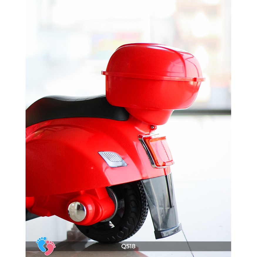 Xe máy điện Vespa cho bé BABY PLAZA Q518