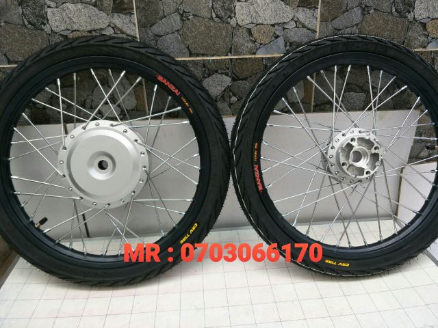 CẶP BÁNH CĂM NOVO4, VISON ,VARIO, LUBIAT, AB NIỀN NHÔM BAN ZAI THÁI, ĐÙM SƠN  THÁI, CĂM MẠ CROM, VỎ CRV THÁI.