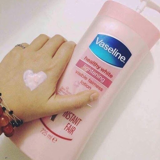 Sữa Dưỡng Thể Vaseline Lotion (725ml)