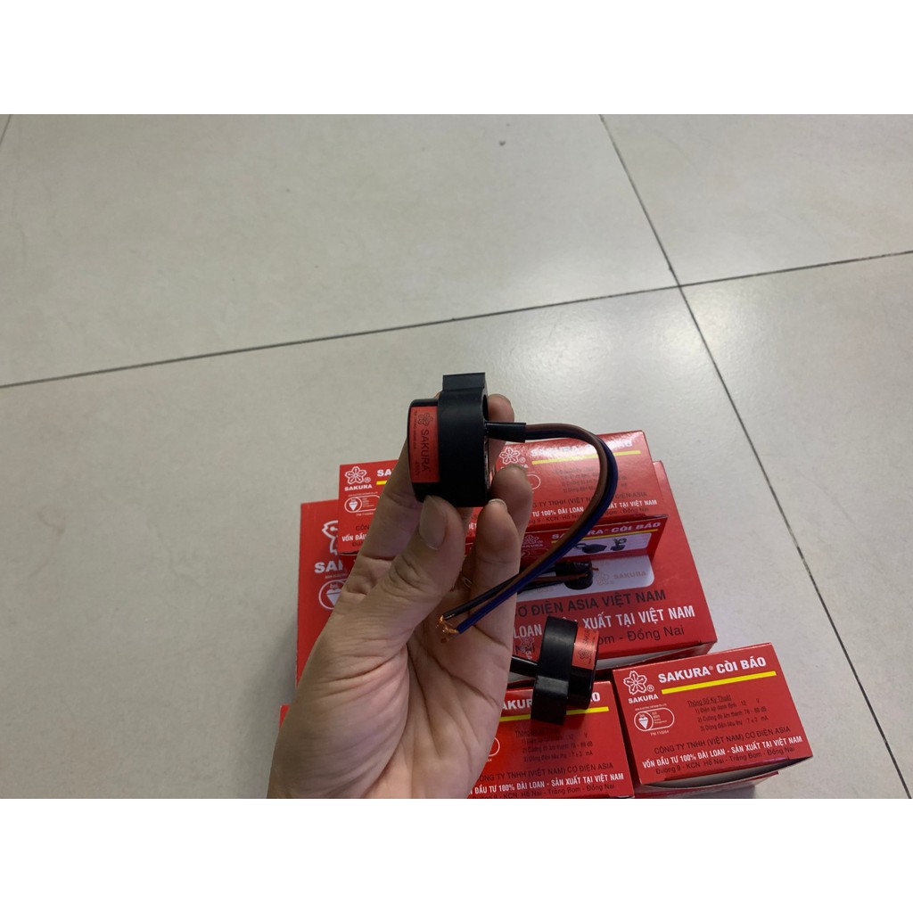 KÈN CÒI BÁO SAKURA