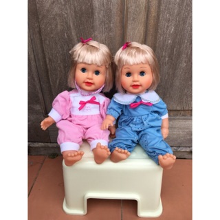 Búp bê em bé mắt chớp