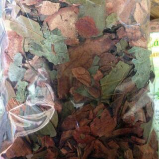 Lá tắm sau sinh dân tộc Dao đỏ (1kg/gói)