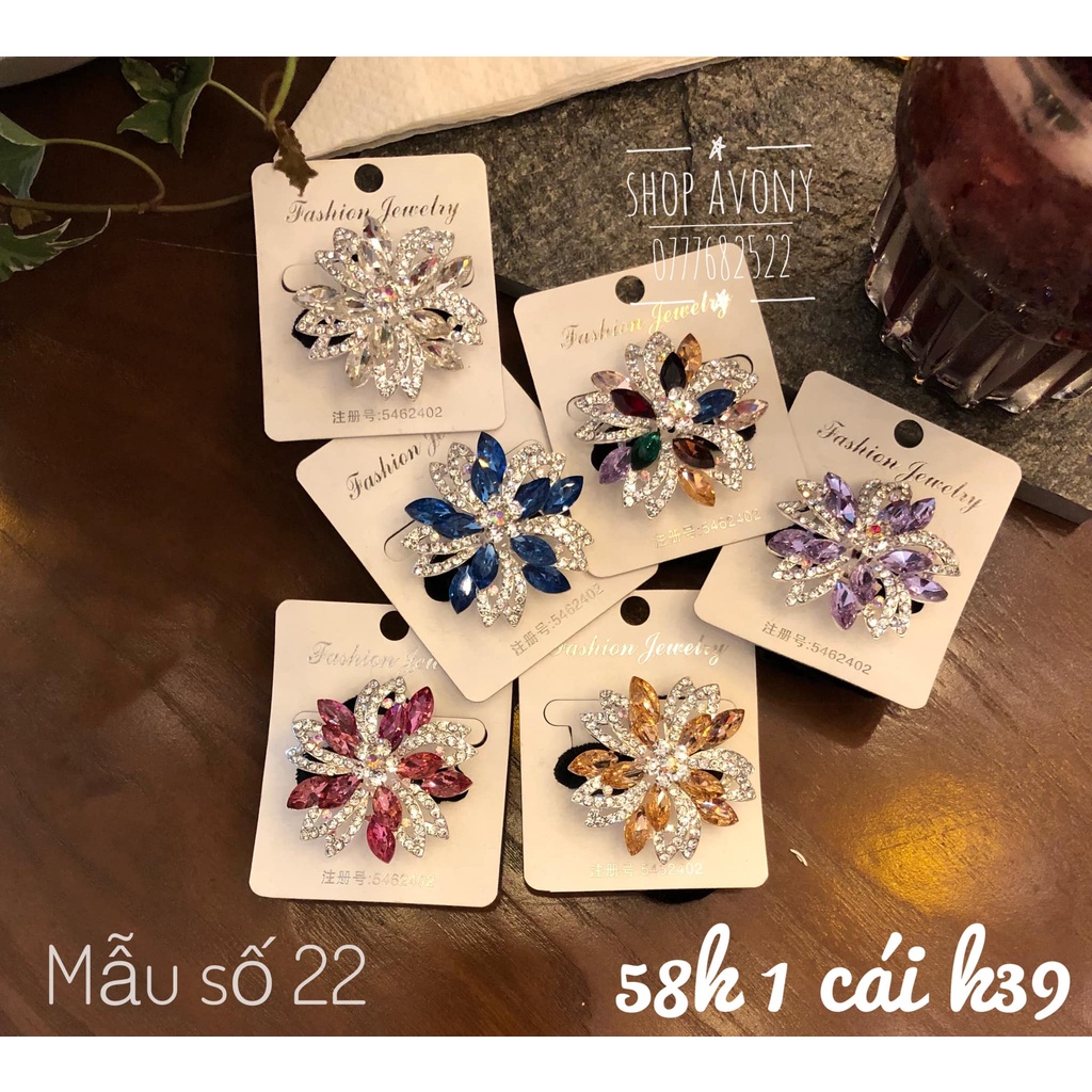 Cột tóc nhung - Buộc tóc vải nhung đính pha lê xi trắng hình hoa cánh nhọn