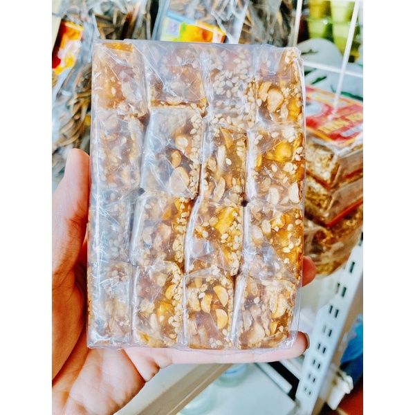 MÈ XỬNG YẾN NHI 240g (ĐẶC SẢN HUẾ)