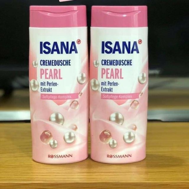 SỮA TẮM NGỌC TRAI ISANA ĐỨC