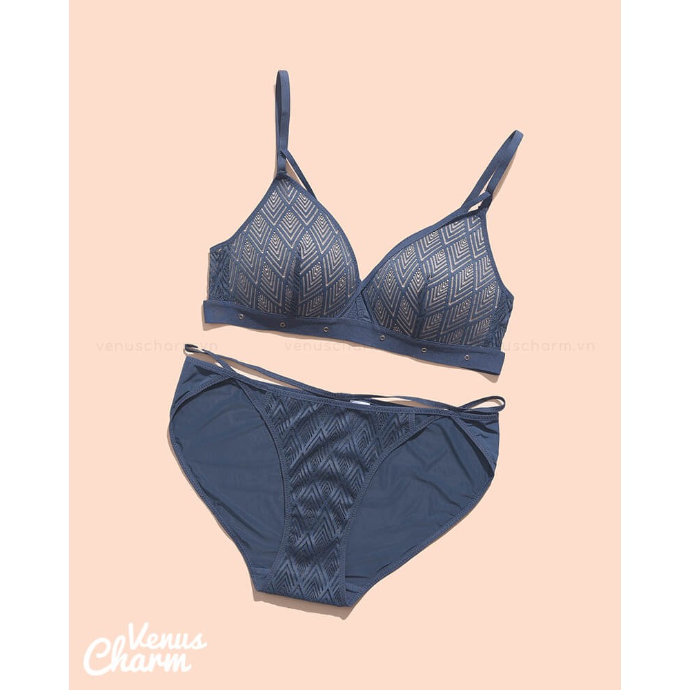Venus Charm bộ đồ lót nữ ren không gọng, mút mỏng sexy dành cho ngực vừa và lớn Hera 0918 | BigBuy360 - bigbuy360.vn