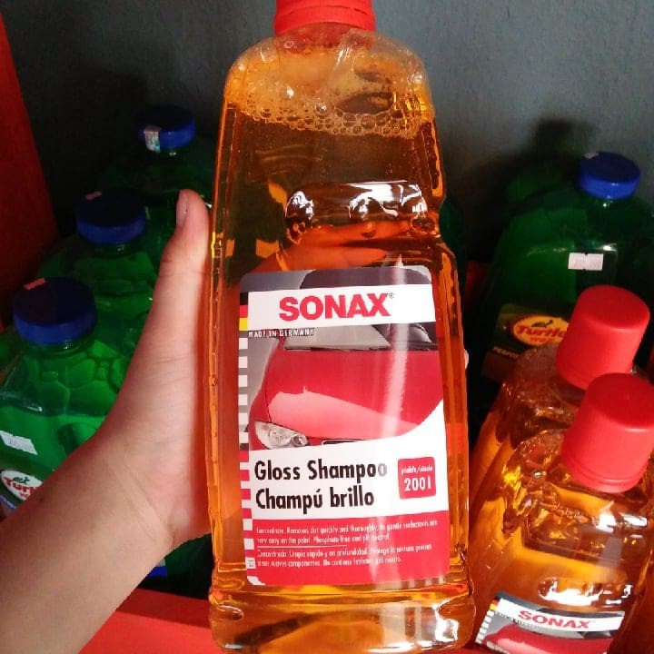 Nước rửa xe đậm đặc SONAX 314300 - 1000ml. Car Wash Gloss