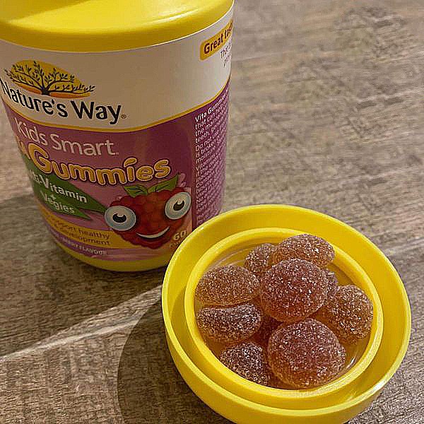 Kẹo dẻo Vita Gummies Nature’s Way Úc 60 viên ( cho bé từ 2 tuổi )