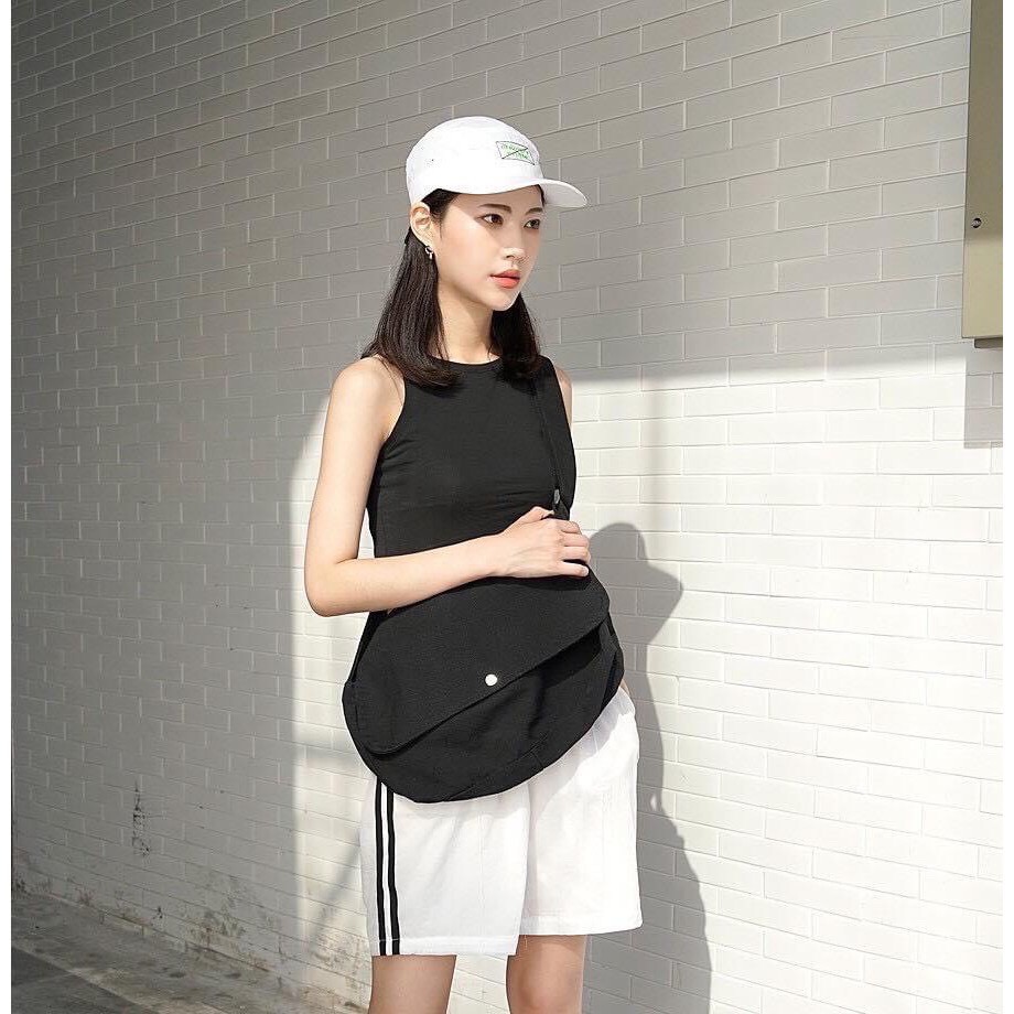 Túi Vải Canvas Nắp Lệch Đeo Chéo Nút Đồng 🦋 Túi Tote Chéo Dáng Unisex 2 Màu 🦋