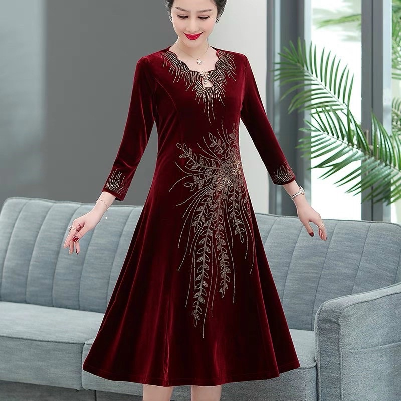 Đầm nhung nữ trung niên hoạ tiết sang trọng quý phái NP3527