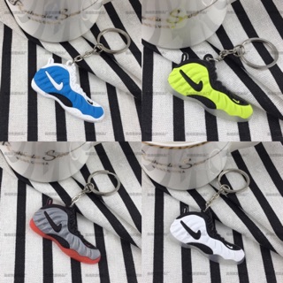 Móc khoá giày Nike