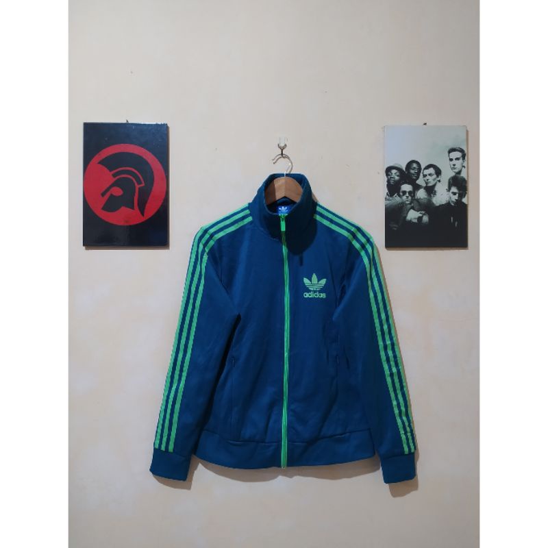 Áo Khoác Thể Thao Adidas Europa In Hoa Giản Dị / Áo Khoác Thể Thao Cho Nữ (Nữ)