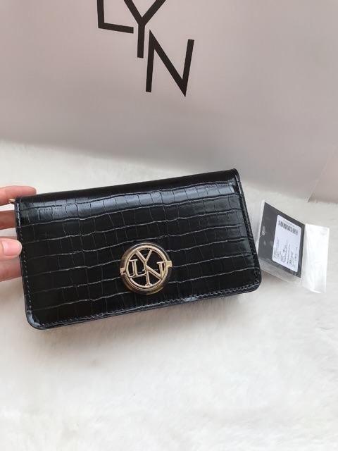 Túi Lyn mini  𝐦𝐚̂̃𝐮 𝐦𝐨̛́𝐢