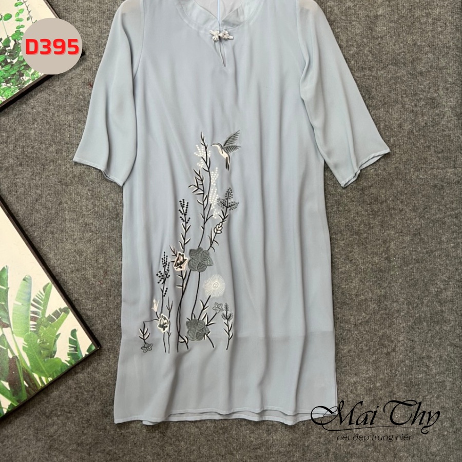 Đầm Thiết Kế MAI THY D395, Mẫu Váy Suông Thêu Hoa Cho Mẹ Đi Tiệc Sang Trọng Cổ Tàu Lịch Sự | Thời Trang Trung Niên U40+