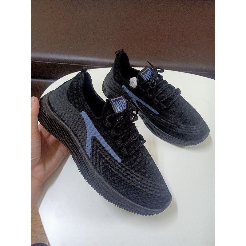 GIÀY THỂ THAO NAM