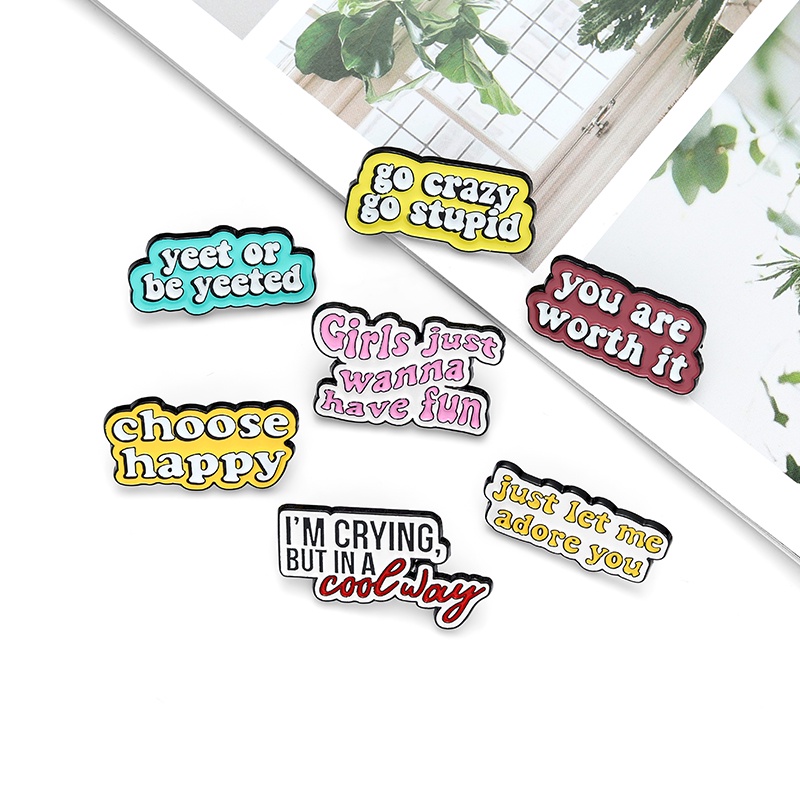 Ghim Cài Áo Kim Loại Tráng Men Họa Tiết Chữ Vui Nhộn