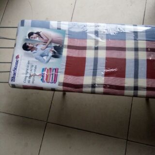 Cầu là quần áo ngồi